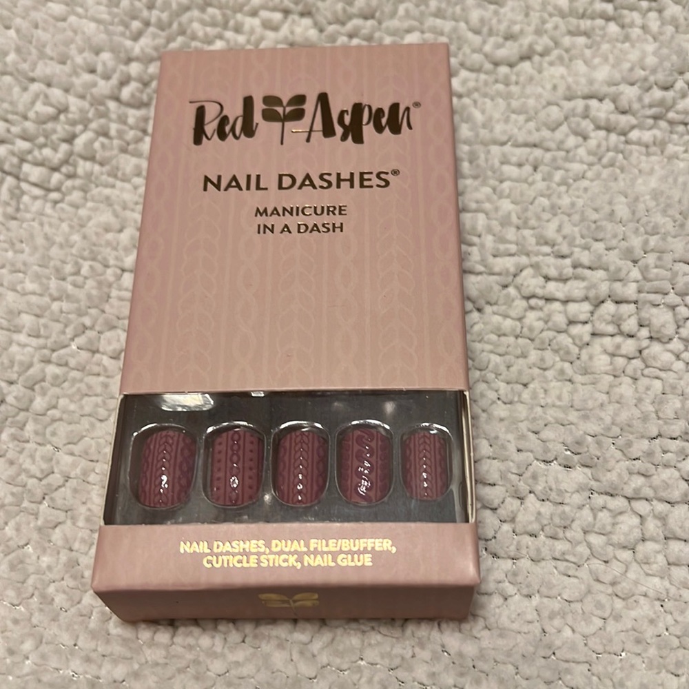 Red Aspen Nails